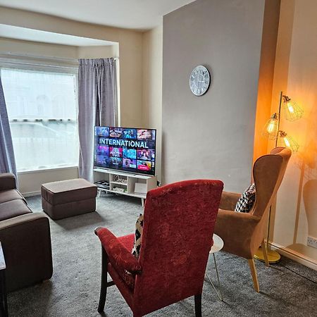 3 Bedroom-5 Beds Newland Ave King'S Palace Leisure-Contractor-Heart Of Hull Amenities Kingston upon Hull Exteriér fotografie