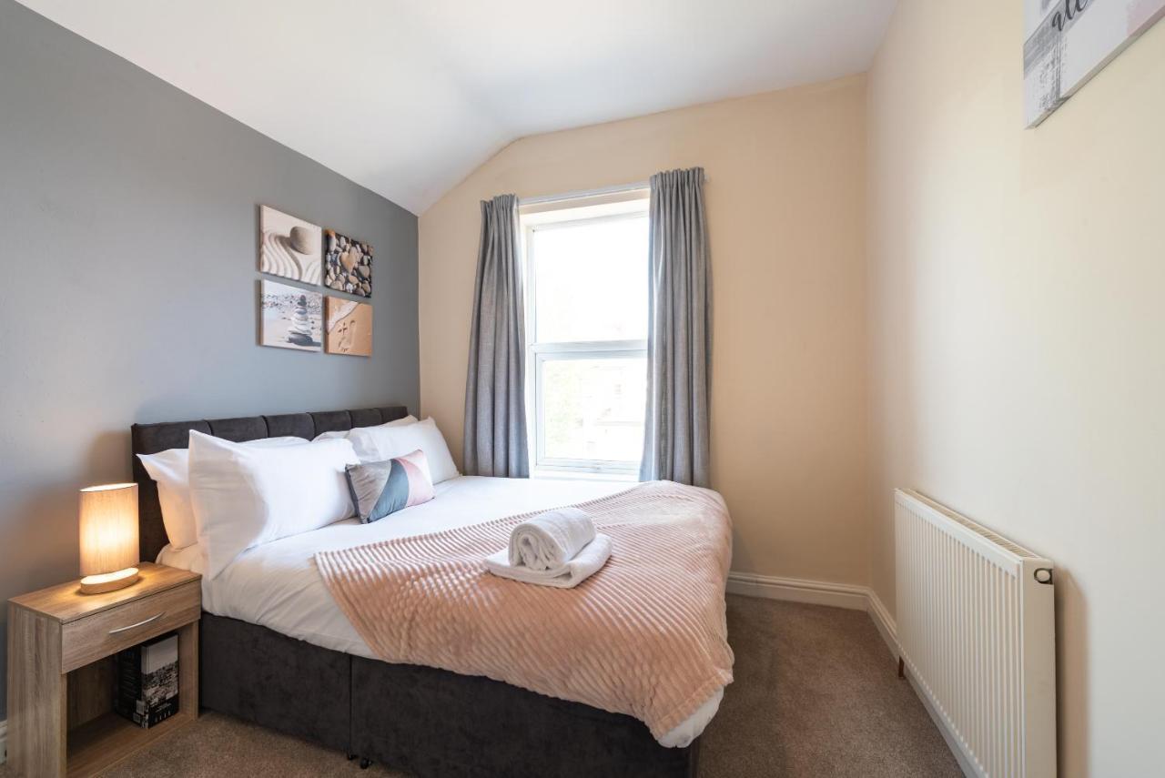3 Bedroom-5 Beds Newland Ave King'S Palace Leisure-Contractor-Heart Of Hull Amenities Kingston upon Hull Exteriér fotografie